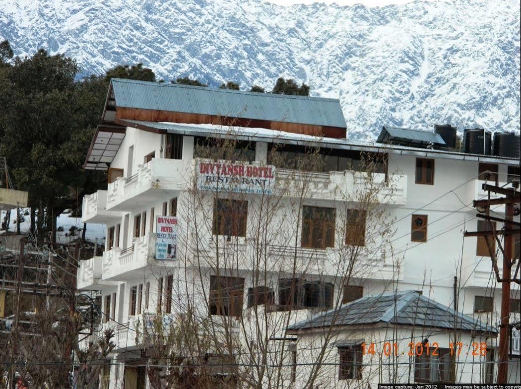 Divyansh Hotel Dharamshala Extérieur photo